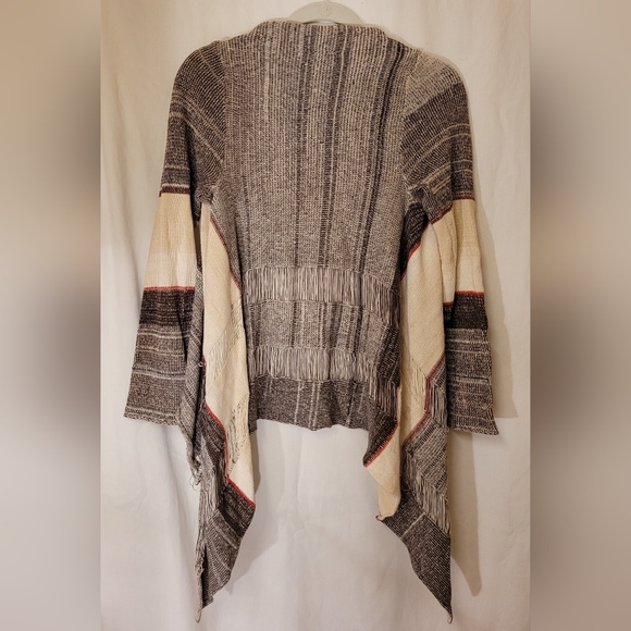 Cardigan - Picture 2 of 3